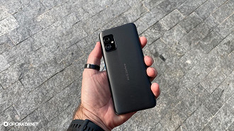 Zenfone 8