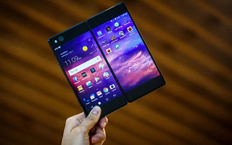 ZTE Axon ZTE Axon