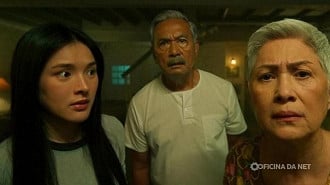 Segredos nas Paredes (2021)