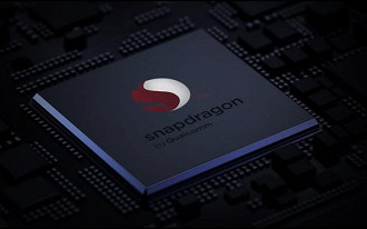 Qualcomm Snapdragon 712 chega com maior velocidade e suporte a QuickCharge 4+. Qualcomm Snapdragon 712 chega com maior velocidade e suporte a QuickCharge 4+.