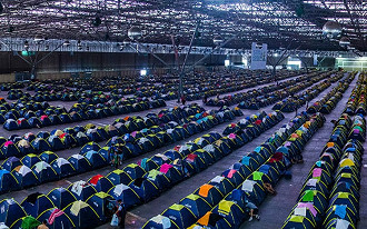 Foram 8 mil acampados. Foram 8 mil acampados.