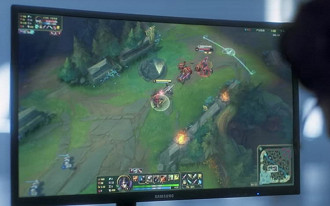 Samsung lança campanha com time de e-Sports do Flamengo para apresentar novos monitores gamers.