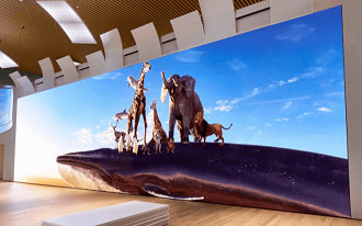 Sony mostra TV com tela gigante 16K.