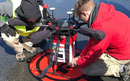 Drone consegue transportar rim para cirurgiões nos EUA pela primeira vez