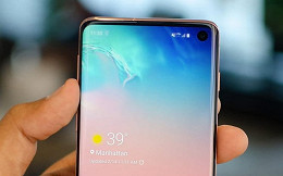 Samsung estuda colocar câmera frontal de seus futuros smartphones sob o display Samsung estuda colocar câmera frontal de seus futuros smartphones sob o display
