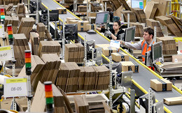 Amazon utiliza sistema de controle de produtividade que pode demitir funcionários sem supervisão humana Amazon utiliza sistema de controle de produtividade que pode demitir funcionários sem supervisão humana