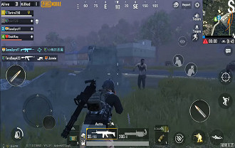 Gameplay do jogo PUBG, banido da China e substituído por Game for Peace