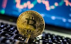 Bitcoin não morreu! Moeda digital já vale mais de 6 mil dólares Bitcoin não morreu! Moeda digital já vale mais de 6 mil dólares