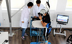 Pesquisa brasileira faz com que dois paraplégicos consigam andar novamente