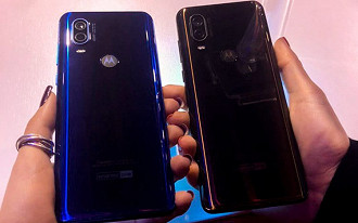 As cores Azul Safira e Bronze do Motorola One Vision