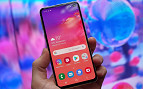 Samsung libera atualização para linha Galaxy 10 com melhoras no modo noturno Samsung libera atualização para linha Galaxy 10 com melhoras no modo noturno