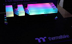 Thermaltake anuncia memórias DDR4 ToughRAM com e sem RGB em diferentes velocidades Thermaltake anuncia memórias DDR4 ToughRAM com e sem RGB em diferentes velocidades