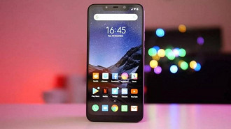 Smartphone Pocophone F1