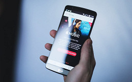 Apple Music ganha 10 milhões de assinantes pagos em dois meses e atinge marca de 60M Apple Music ganha 10 milhões de assinantes pagos em dois meses e atinge marca de 60M