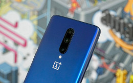 Donos de OnePlus 7 Pro recebem notificações estranhas em seus celulares Donos de OnePlus 7 Pro recebem notificações estranhas em seus celulares
