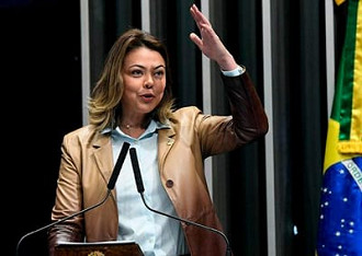 A Senadora Leila Barros (PSB-DF) não é favorável ao reconhecimento dos esports como modalidade esportiva.