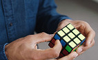 Sistema de IA aprendeu a resolver cubo mágico sozinho e levou apenas 1,2 segundos Sistema de IA aprendeu a resolver cubo mágico sozinho e levou apenas 1,2 segundos
