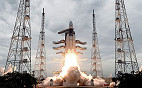Índia lança com sucesso a sonda não tripulada Chandrayaan-2 com destino à Lua Índia lança com sucesso a sonda não tripulada Chandrayaan-2 com destino à Lua