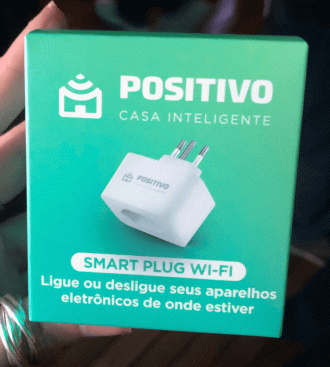 Smart Plug Wi-Fi da Positivo.