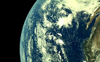Sonda indiana Chandrayaan 2 captura fotos da curvatura da Terra a 5000 km de altitude Sonda indiana Chandrayaan 2 captura fotos da curvatura da Terra a 5000 km de altitude