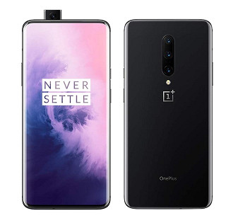 OnePlus 7 Pro conta com câmera no estilo pop-up, três câmeras traseiras e mais diferenciais internos.