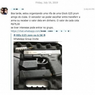 Armas também eram vendidas nos grupos.