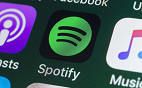 Em breve, você poderá pedir (de forma nativa) à Siri para tocar músicas no Spotify Em breve, você poderá pedir (de forma nativa) à Siri para tocar músicas no Spotify