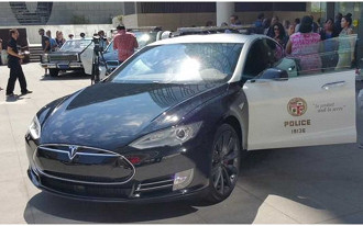 Model S da polícia de Frremont 