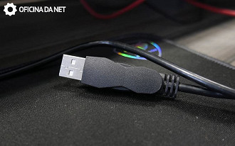 Conector USB não é padrão