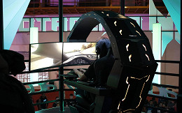 Cadeira Predator Thronos faz fila na Brasil Game Show