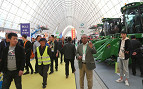 China mostra alta tecnologia com IA e IOT durante a Exposição Internacional de Máquinas Agrícolas