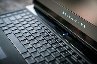 Notebook  Dell Alienware. Fonte: playintraffik