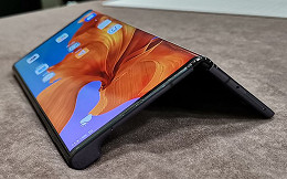 Huawei alerta que Mate X não deve ser usado em temperaturas muito baixas Huawei alerta que Mate X não deve ser usado em temperaturas muito baixas