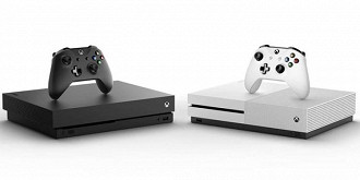 Xbox One X à esquerda e Xbox One S à direita. Fonte: businessinsider