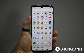 Software limpo no Moto G8 Plus