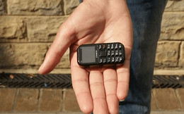 Conheça o Zanco Tiny T2, menor smartphone do mundo
