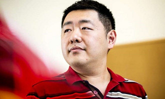 Yanzhi Wang, professor assistente de engenharia elétrica e de computadores. Fonte: Ruby Wallau / Northeastern University Yanzhi Wang, professor assistente de engenharia elétrica e de computadores. Fonte: Ruby Wallau / Northeastern University