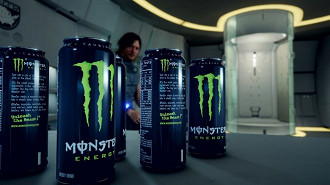 Propaganda do Monster Energy drink  dentro do game