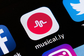 Douyin + musical.ly = TikTok musical.ly foi o app que mesclado com o Douyin resultou no TikTok