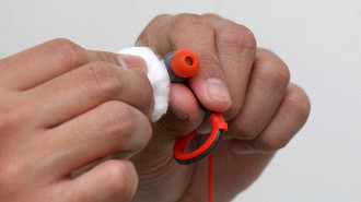 Porque você deve higienizar seu fone in-ear ou earbud. Saiba os riscos que você corre!