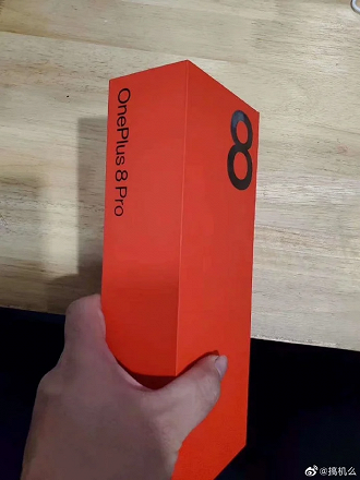 Caixa do OnePlus 8 Pro