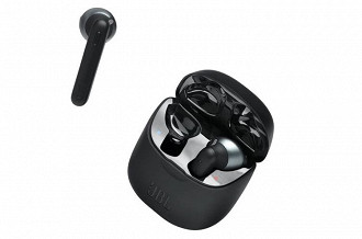 Fones True Wireless JBL Tune 220TWS. Fonte: JBL