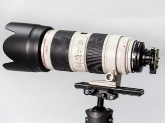 Raspberry Pi High Quality Camera com lente Canon 70-200mm f/2,8. Fonte: The Verge