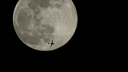 Última superlua de 2020 acontece hoje Última superlua de 2020 acontece hoje