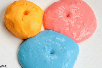 Slimes de diferentes cores - Imagem: Divulgação