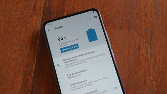 Motorola One Hyper Tela Full