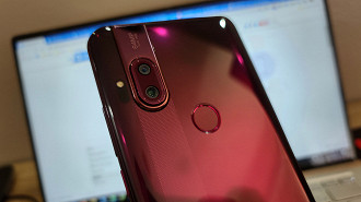 Motorola One Hyper