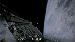 SpaceX lança 57 novos satélites Starlink SpaceX lança 57 novos satélites Starlink