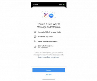 Mensagem que aparece no Instagram comunicando sobre a nova funcionalidade de mesclagem de mensagens entre os aplicativos do Facebook. Mensagem que aparece no Instagram comunicando sobre a nova funcionalidade de mesclagem de mensagens entre os aplicativos do Facebook.