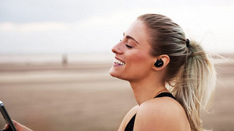 Fone in-ear Bluetooth True Wireless (TWS) Bose Sport Earbuds. Fonte: Bose